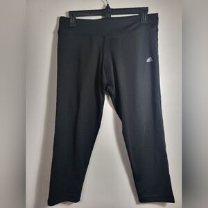 Adidas black crop yoga pants      women's M  #2709